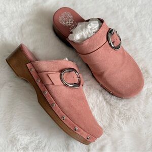 VINCE CAMUTO 10 Canzenee Antique Pink Suede Coral Suede Studded Retro Clogs
